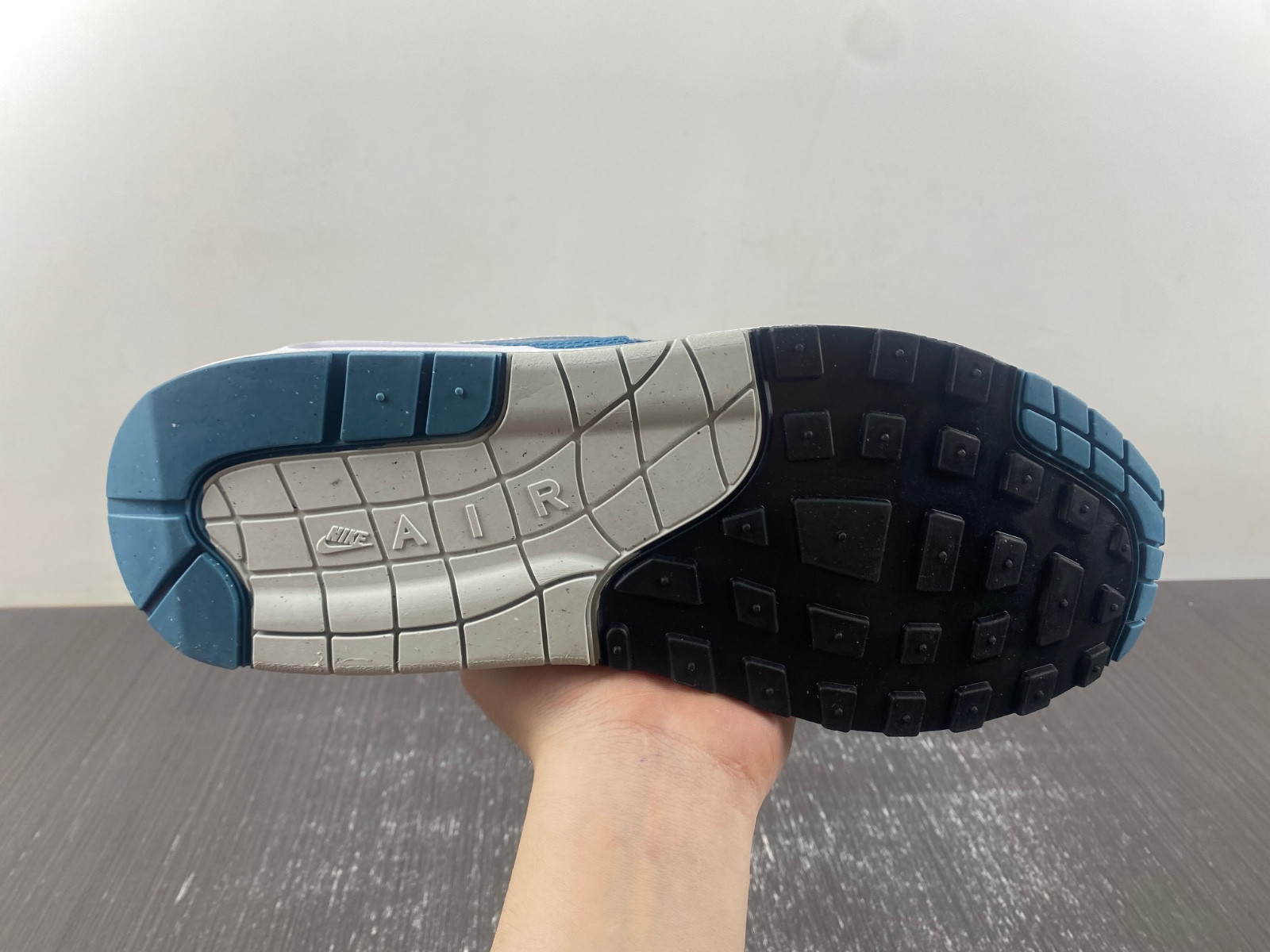 Nike Air Max 1 SC “Noise Aqua” FB9660-001