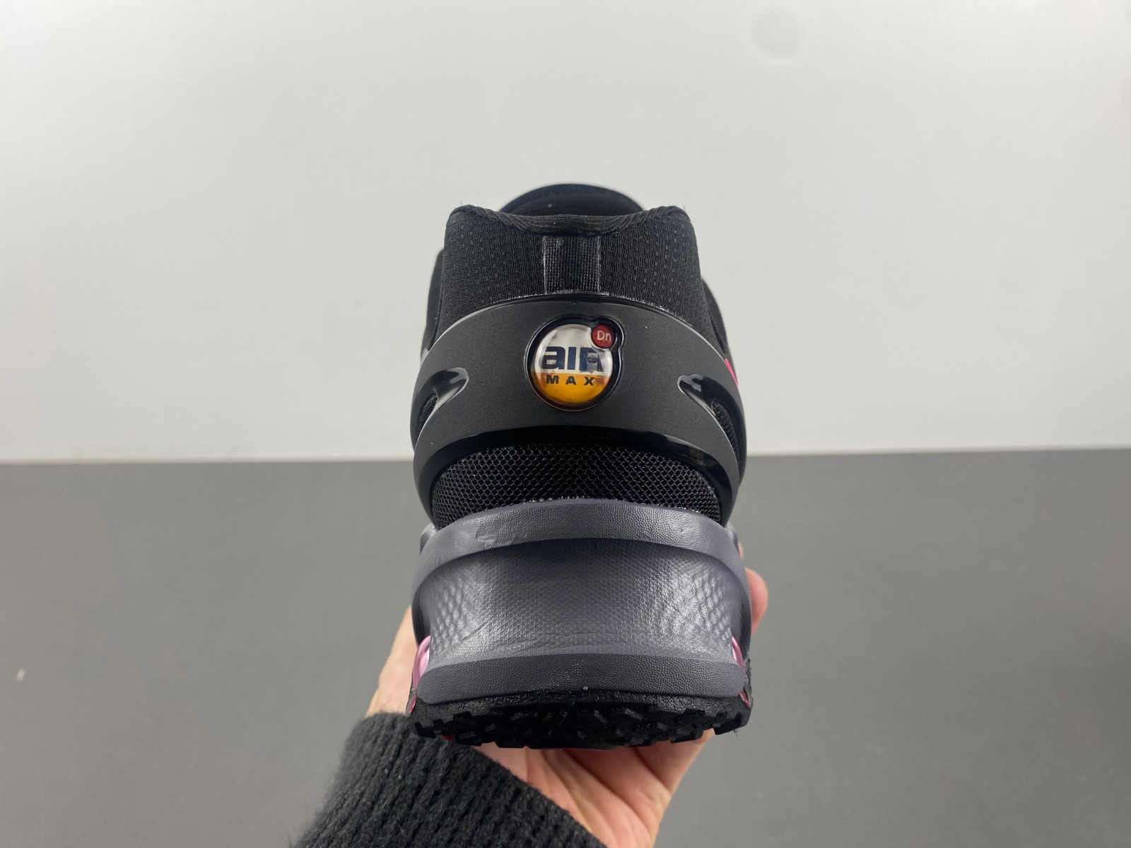 Nike Air Max Dn8 Black FQ7860-103