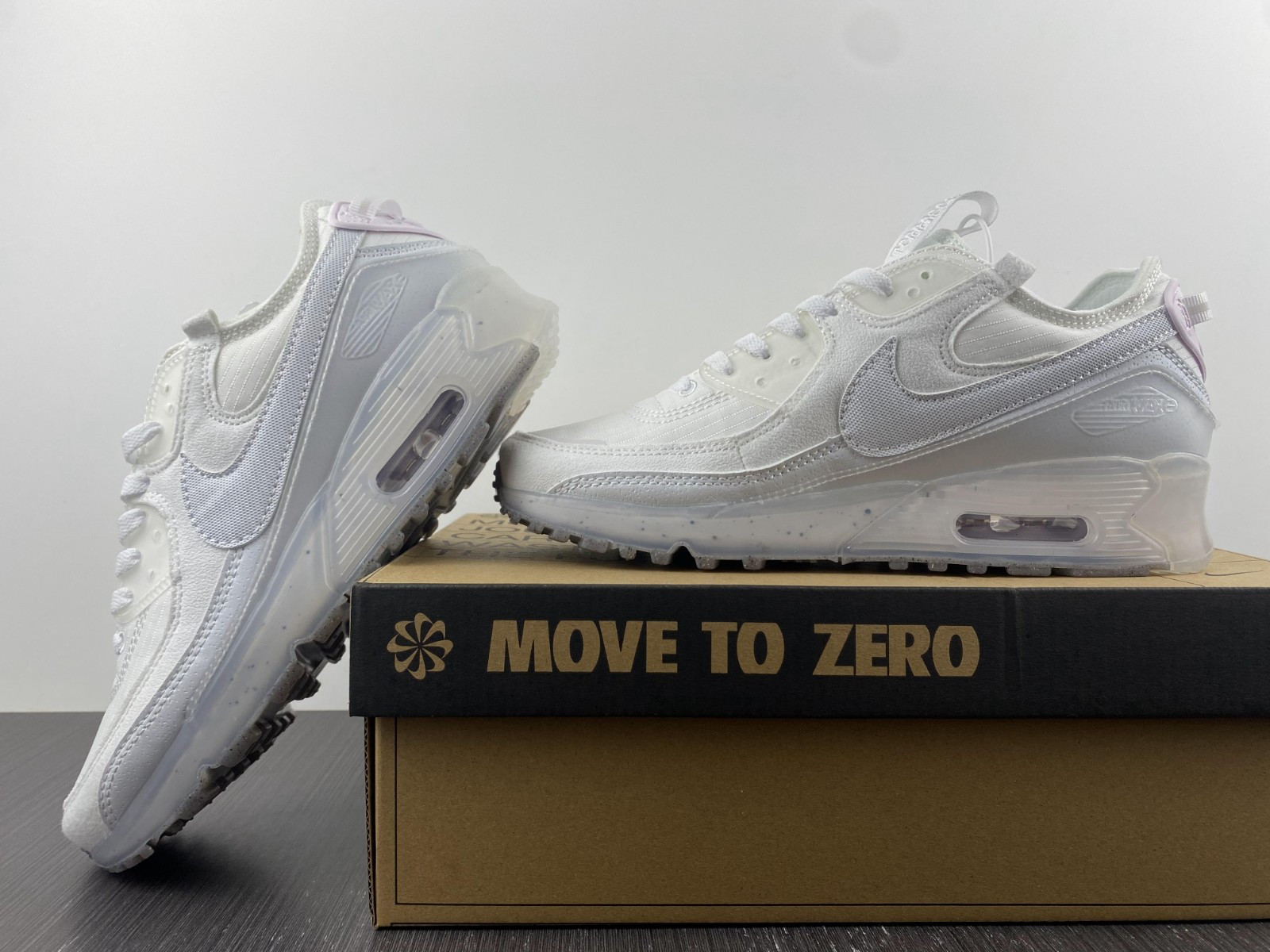 OFF White x Air max 90