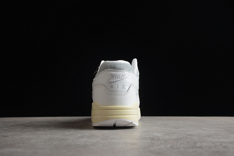Patta x Nike Air Max 1 “White” DQ0299-100