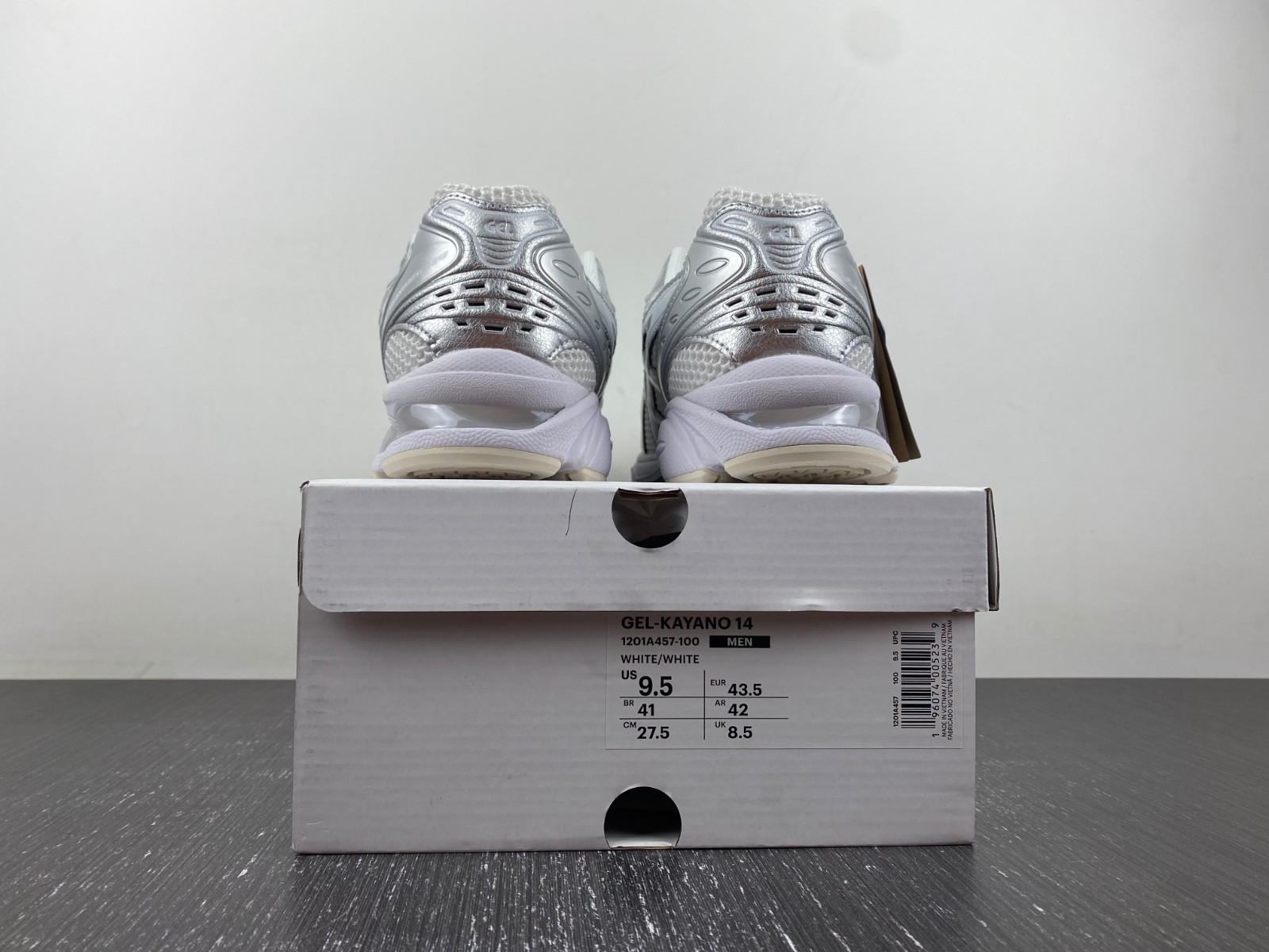 As*ic*s gel-kayano 14  1201a457-100