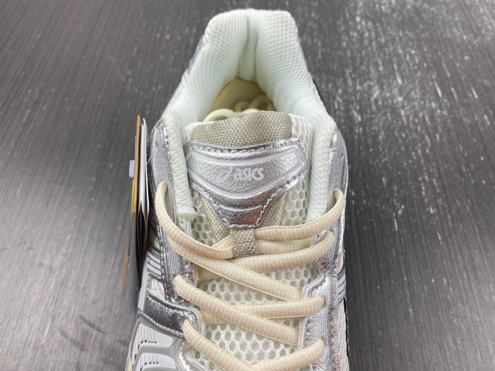 As*ic*s gel-kayano 14  1201a457-100