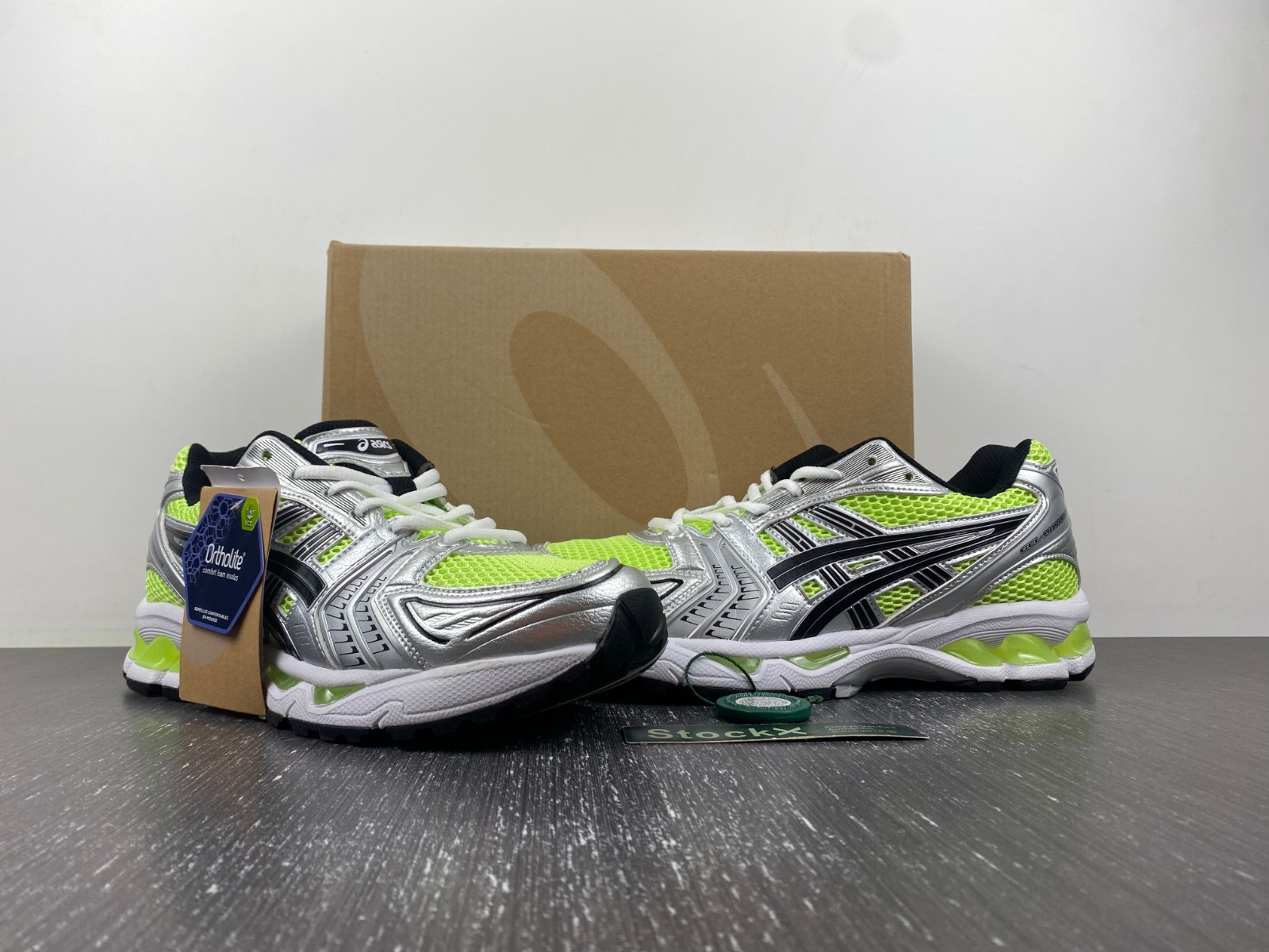 As*ic*s gel-kayano 14  1201a019-751