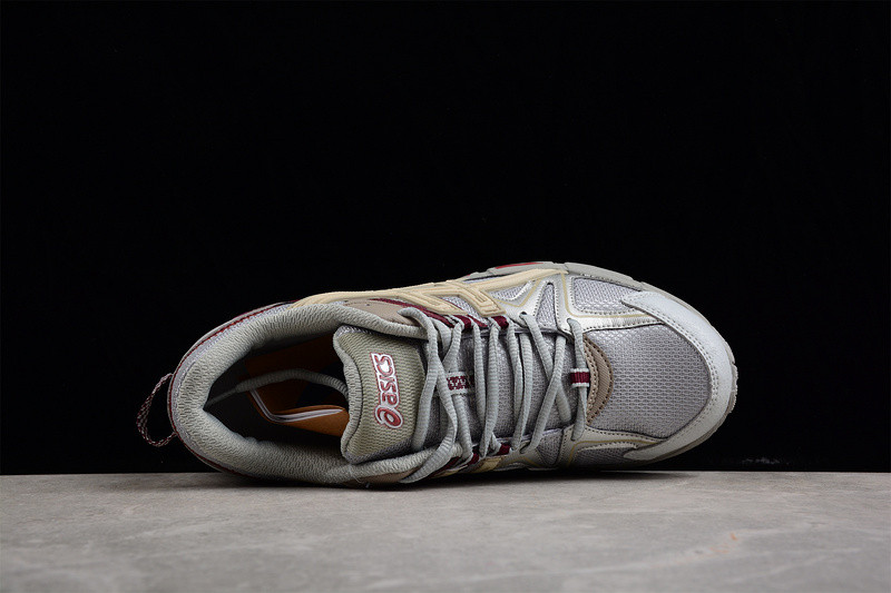 As*ic*s gel-kayano 14  1011b109-025