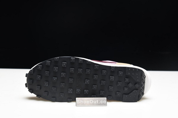 Sacai x Nike LVD Waffle Daybreak BV0073-500