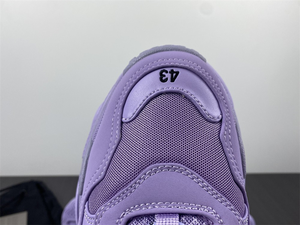 BLCG Triple S 524039-W2FW1-5410