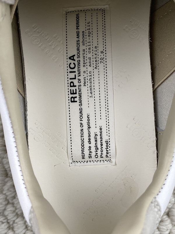 ma*s*n Ma*i*la sneakers