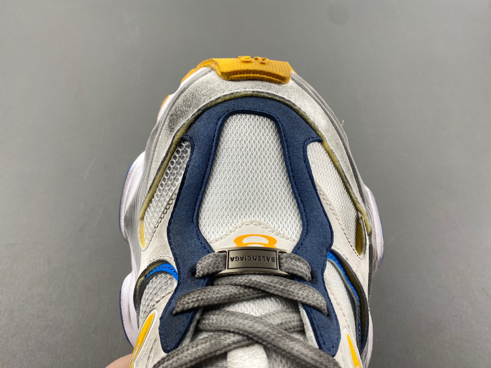 Ba*len*cia*ga  785756 w2mv1 1073