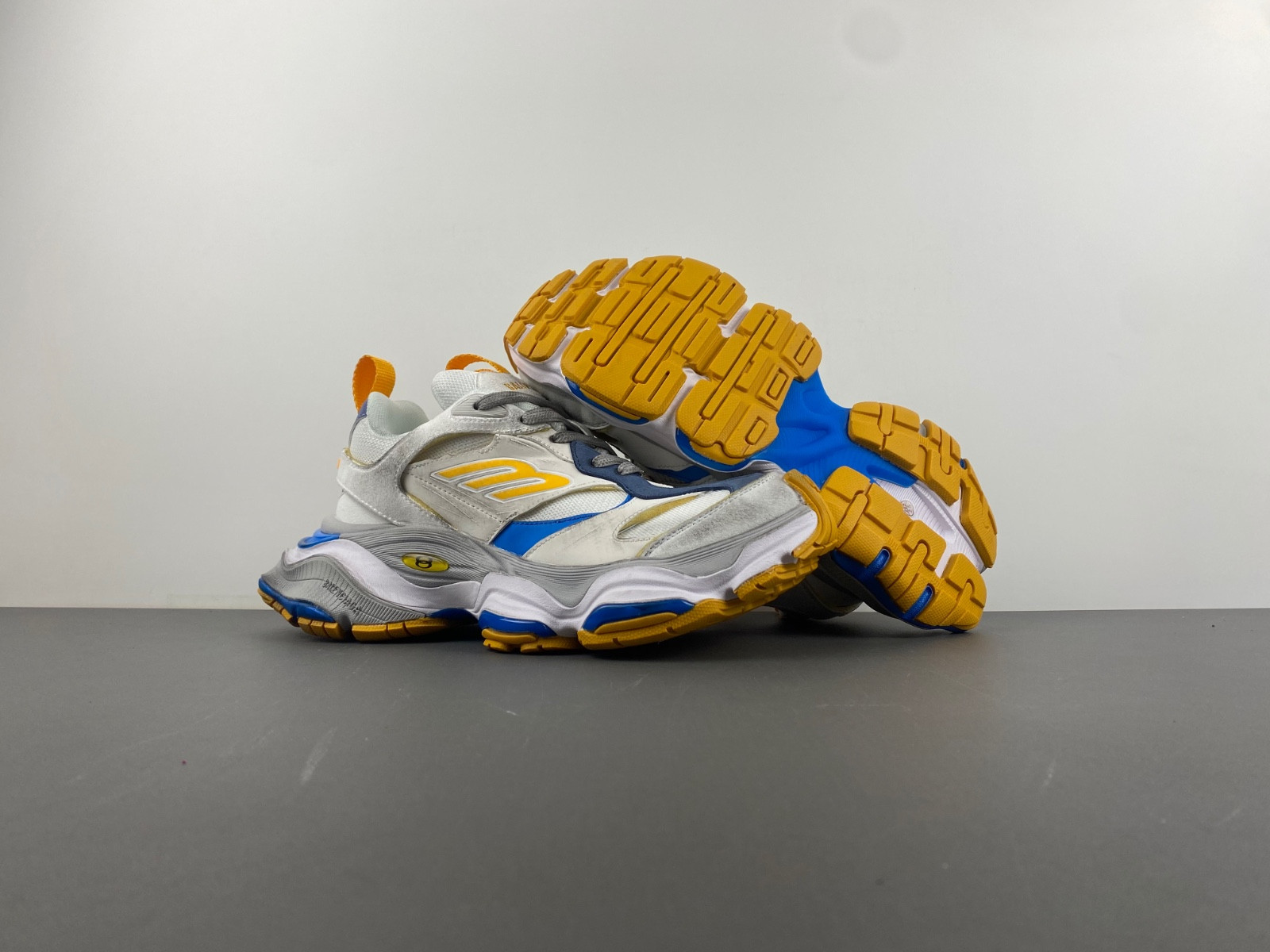 Ba*len*cia*ga  785756 w2mv1 1073