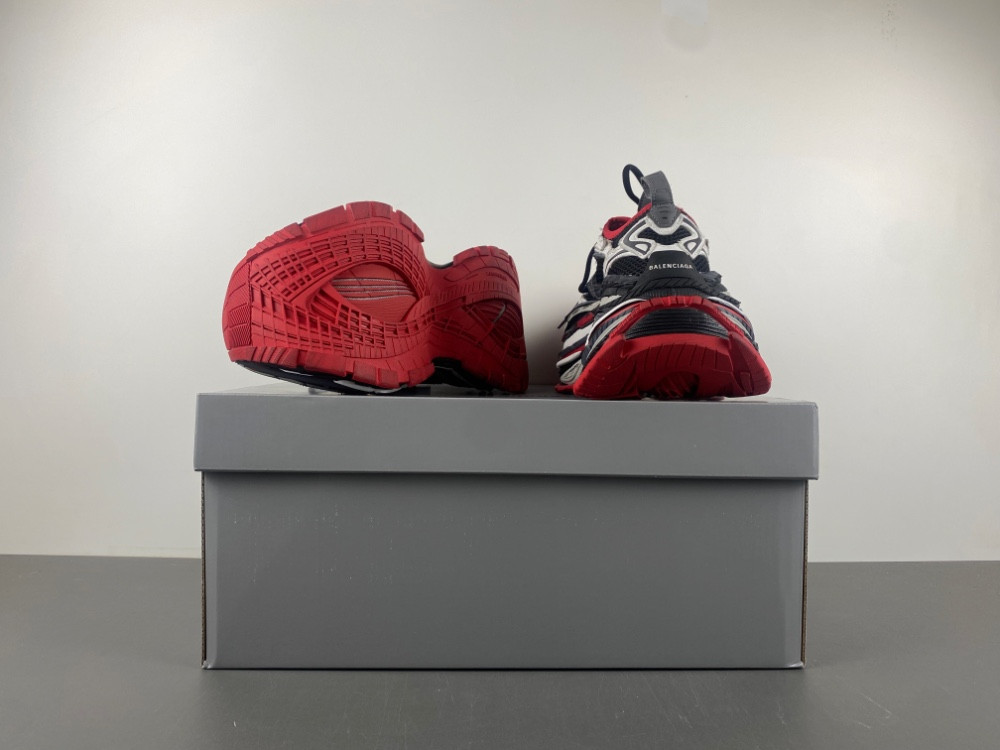 Balenciaga Sneaker 821137 WPLTF 1160