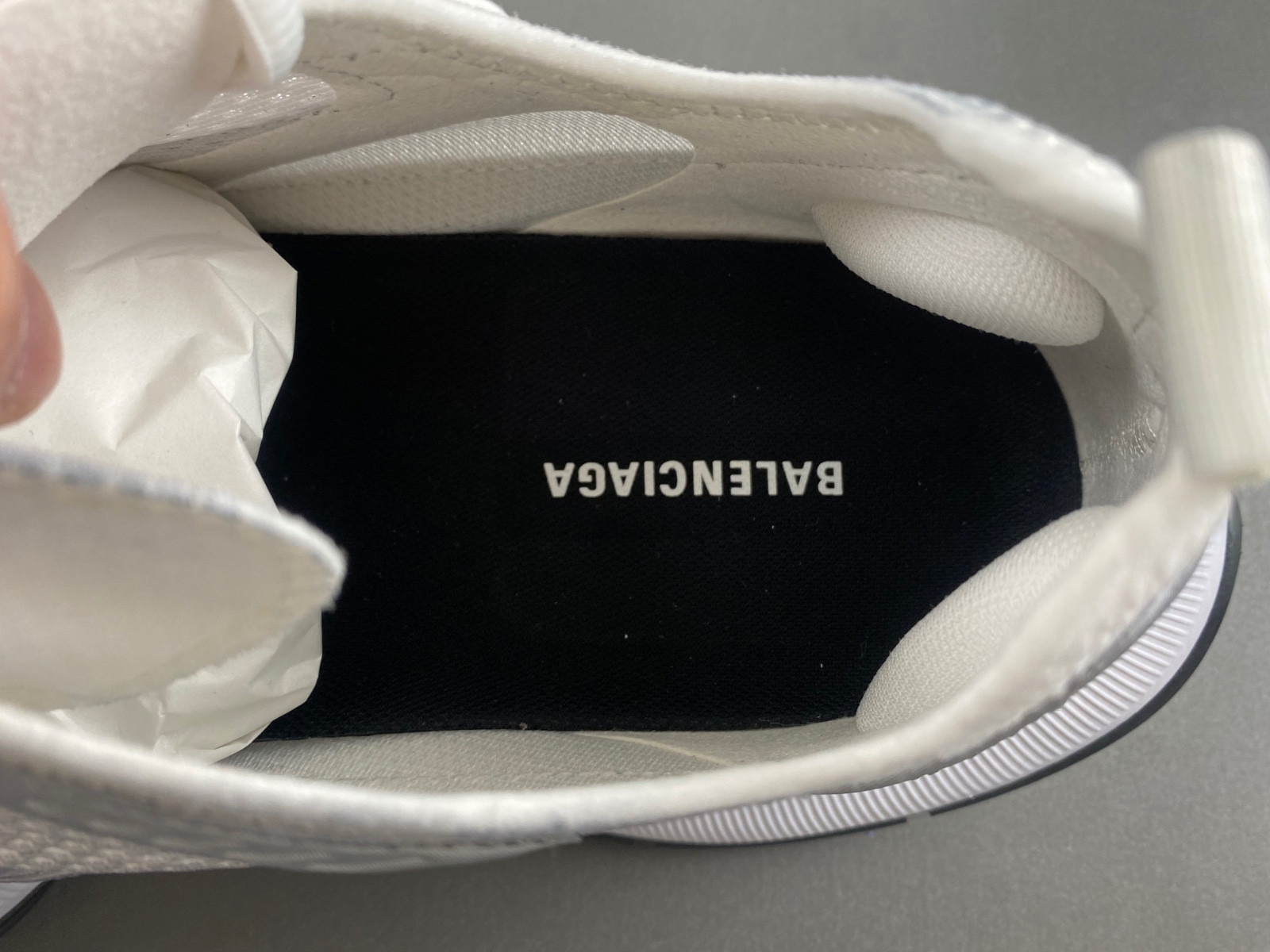 Ba*len*cia*ga runner 793945 wflgy 9100