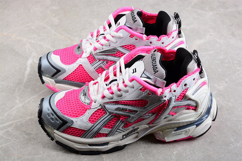 Ba*len*cia*ga runner 677402 w3rbn 9155