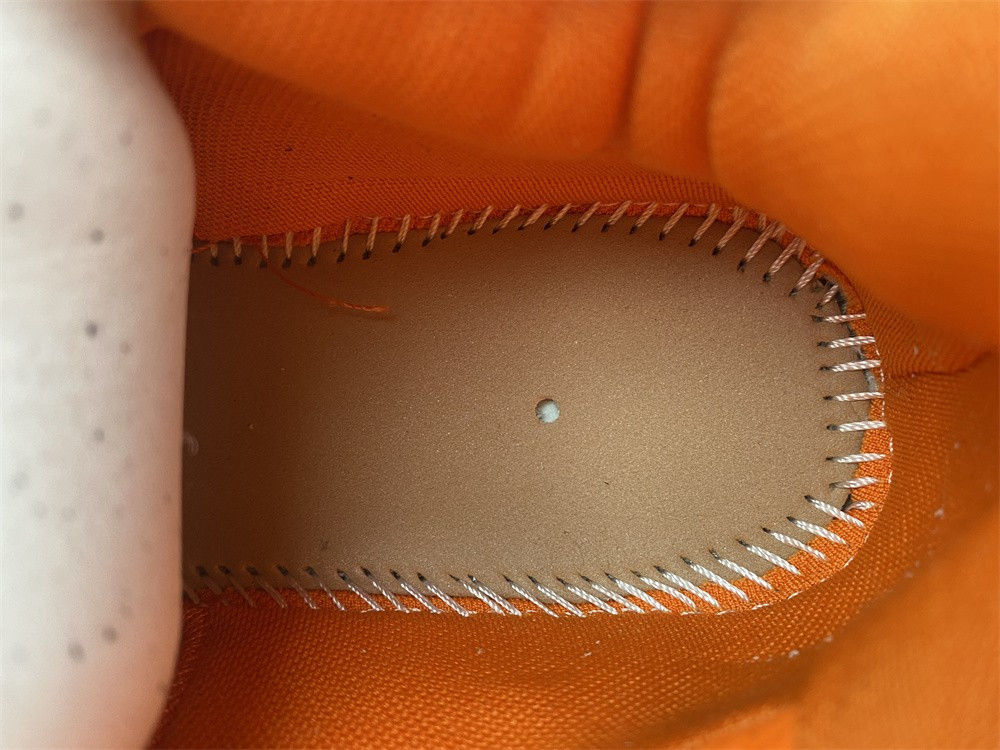 Ba*len*cia*ga runner  677402 w3rb7 9051