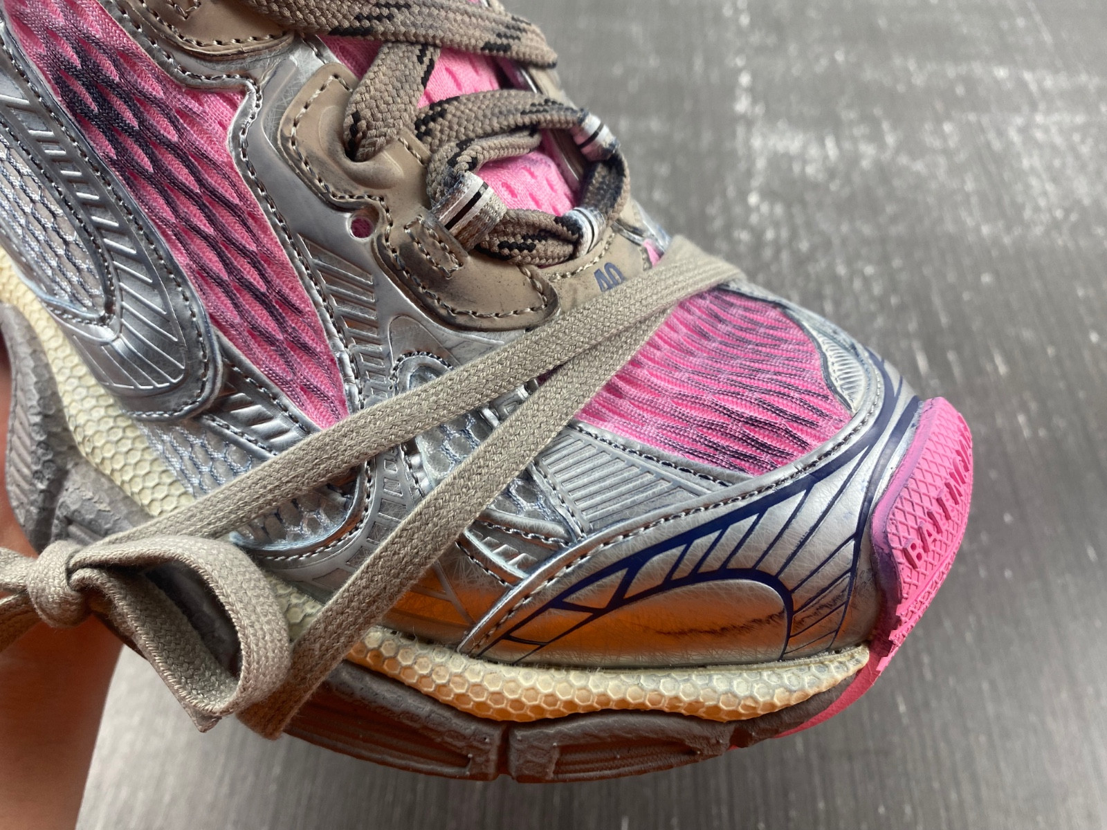 Ba*len*cia*ga 3xl  734734 w3xl5 9050