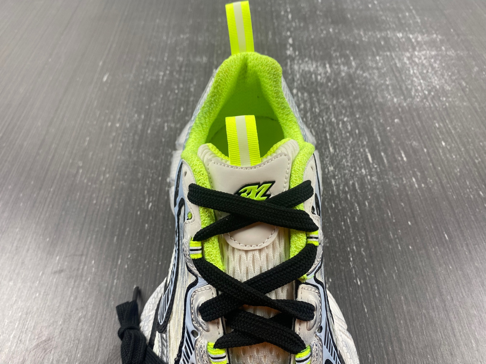 Ba*len*cia*ga 3xl  734734 w3xl6 9031