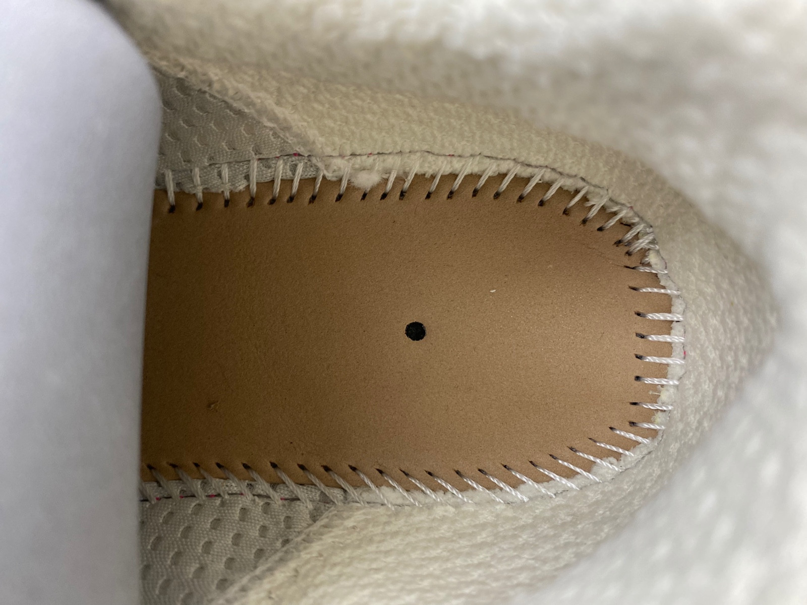 Ba*len*cia*ga 3xl  734733 w1rb6 0208