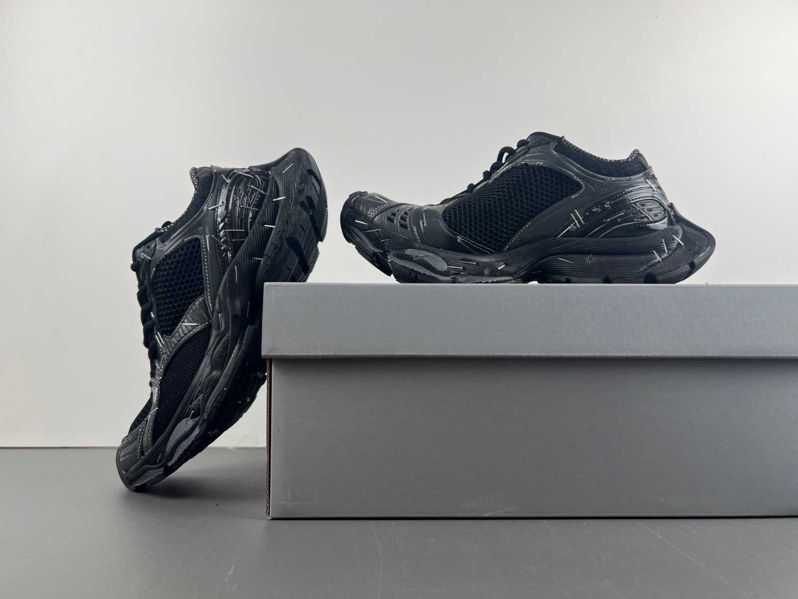 Ba*len*cia*ga sneaker 803681-w3st4-1000