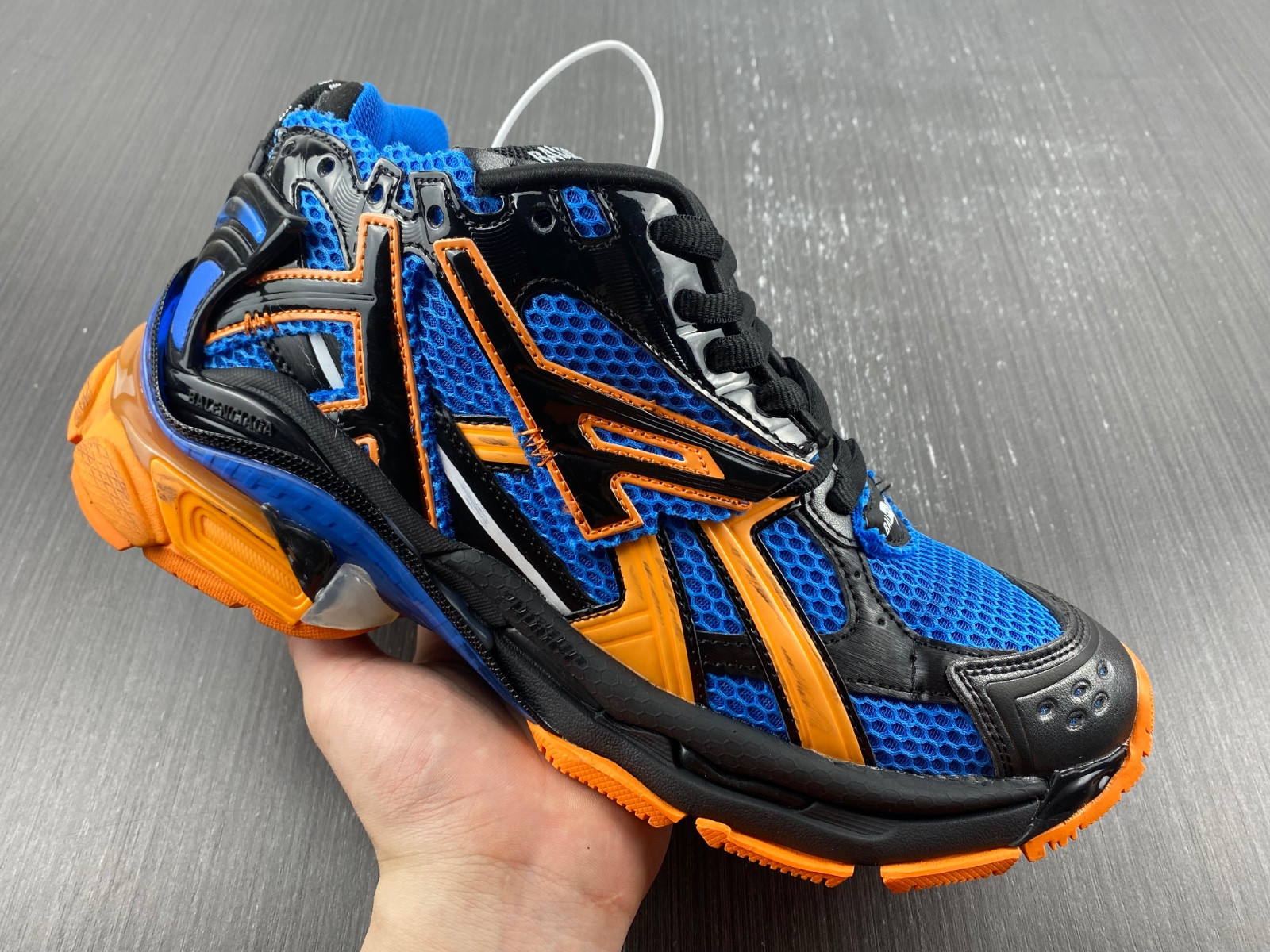 Ba*len*cia*ga runner 677403 w2rb1 1120