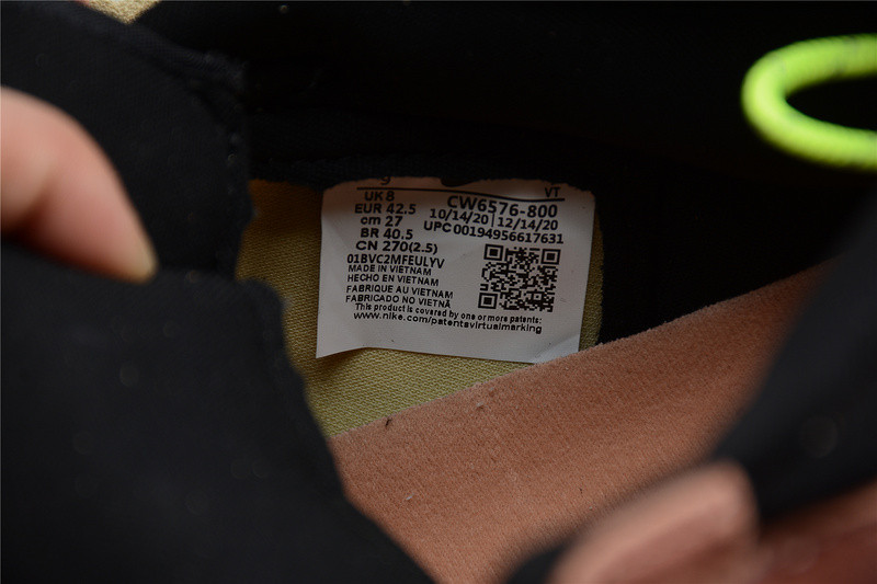 Jordan 1 High Switch Peach CW6576-800