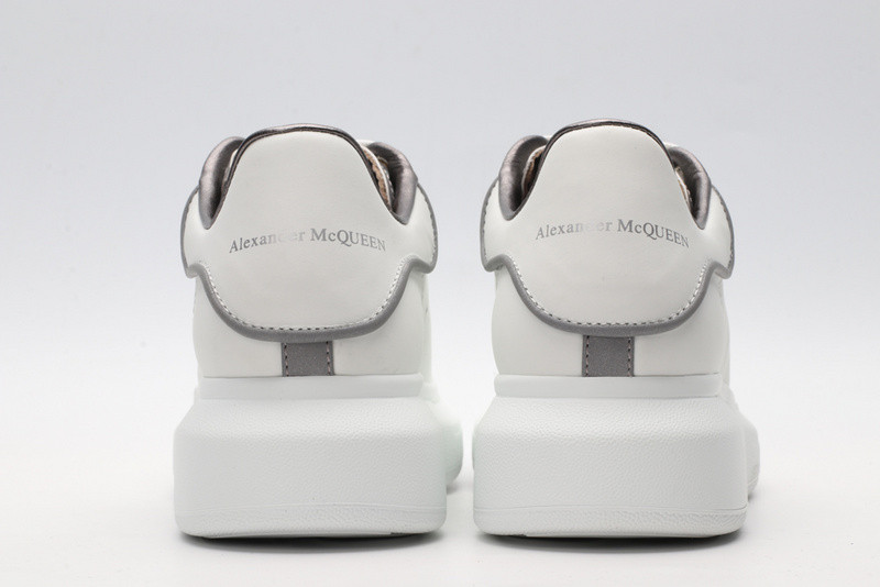 MQ Sneakers