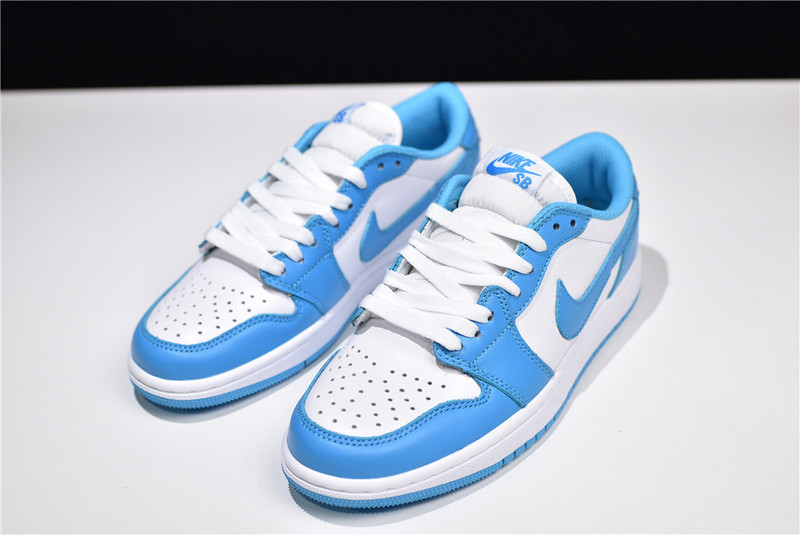 Nike SB x Air Jordan 1 Low “UNC” CJ7891-401