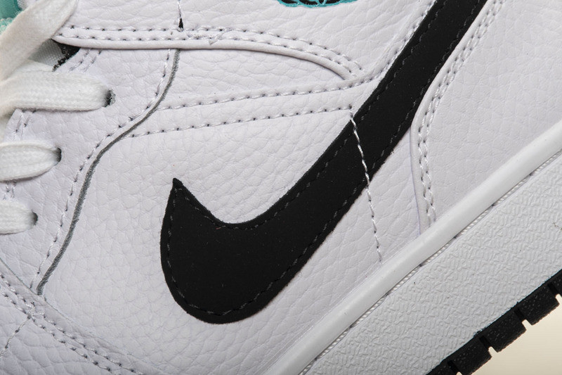 Air Jordan 1 Retro Mid BG "Hyper Jade" 554725-122