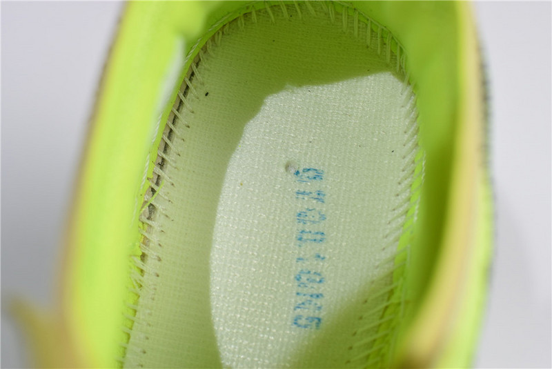 OFF White x Nike Air Force 1 Low “Volt” AO4606-700