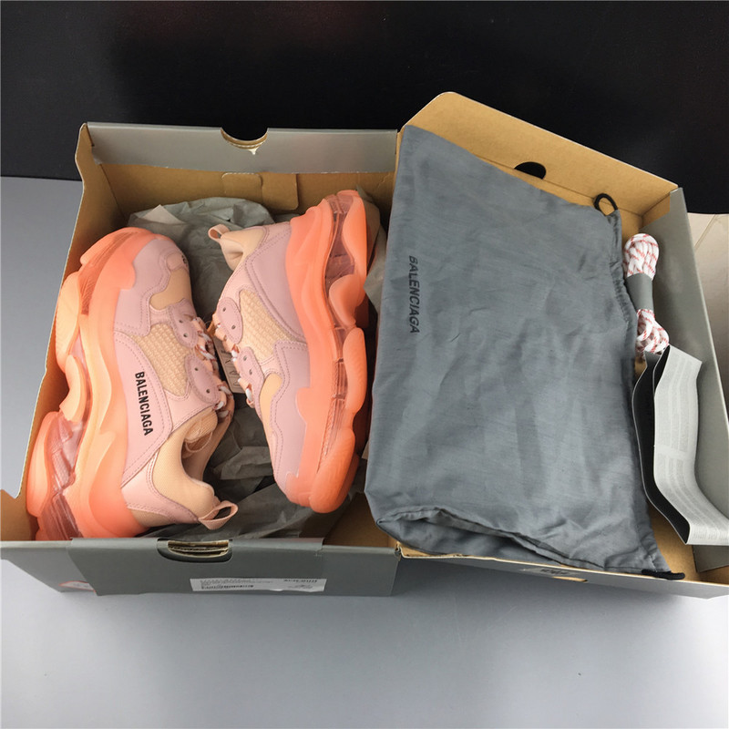 BLCG Triple S Clear Sole Pink 544351 W09E1 1331