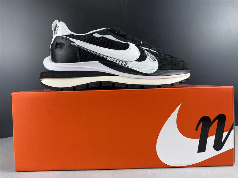 Sacai x Nike Pegasus VaporFly SP CI9928-001