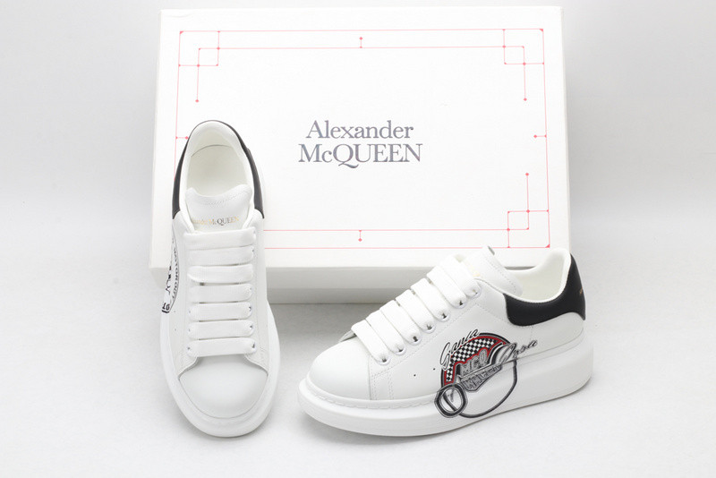 MQ Sneakers