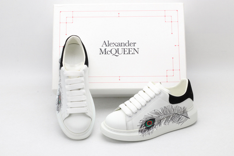 MQ Sneakers