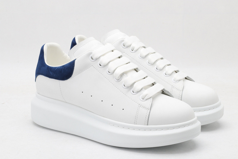 Alexander McQueen Sneakers 587691WHX12K9086