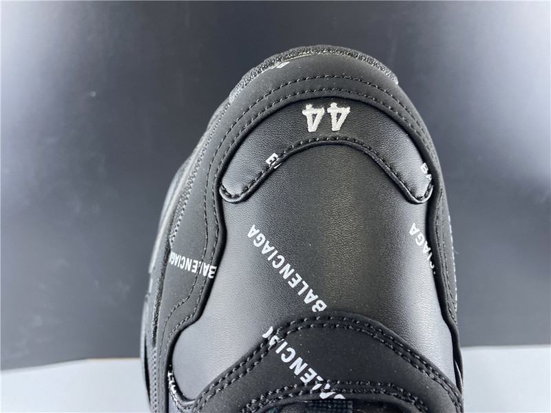 BLCG Triple S 524039-W06E2-2020