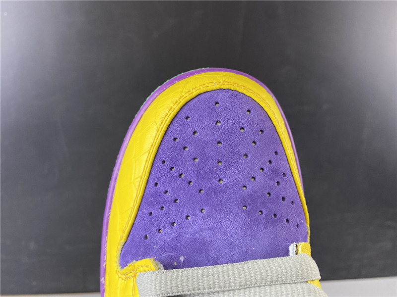 Nike SB Dunk Low Pro IW 318403-137