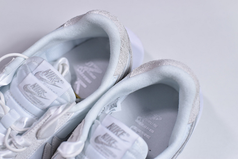 Nike LD Waffle Sacai White Nylon BV0073-101