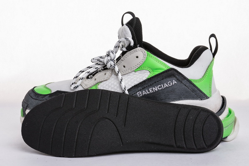 BLCG TRIPLE S 483513-W06E1