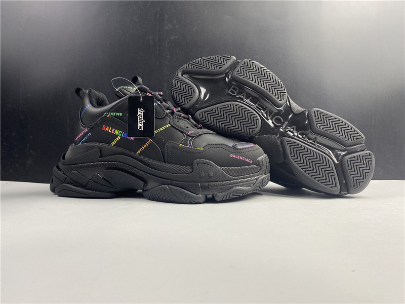 BLCG Triple S 542039-W2FA1-1210