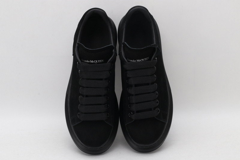 Alexander McQueen Sneakers 575412WHVIW1069