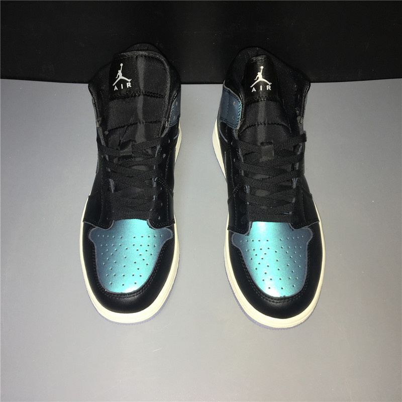 Air Jordan 1 Mid Iridescent Black BQ6472-009