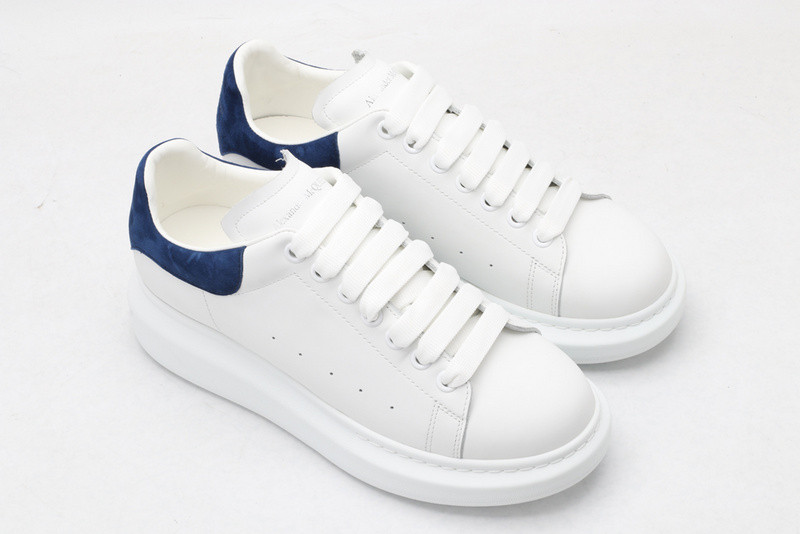Alexander McQueen Sneakers 587691WHX12K9086