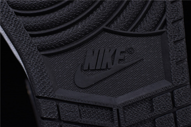 Air Jordan 1 Retro High Glod Toe 861428-007