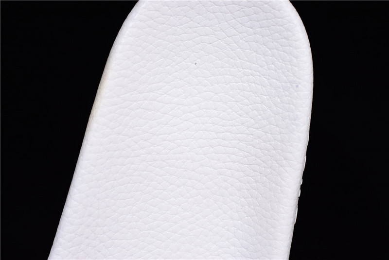 GC GG tiger Slide Sandal 456234 K5Y00 8929