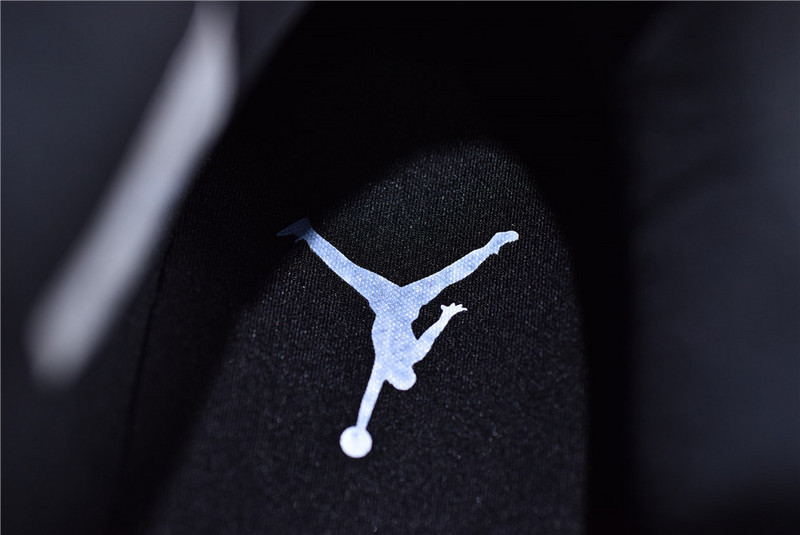 Air Jordan 4 “Mushroom” AQ9129-200