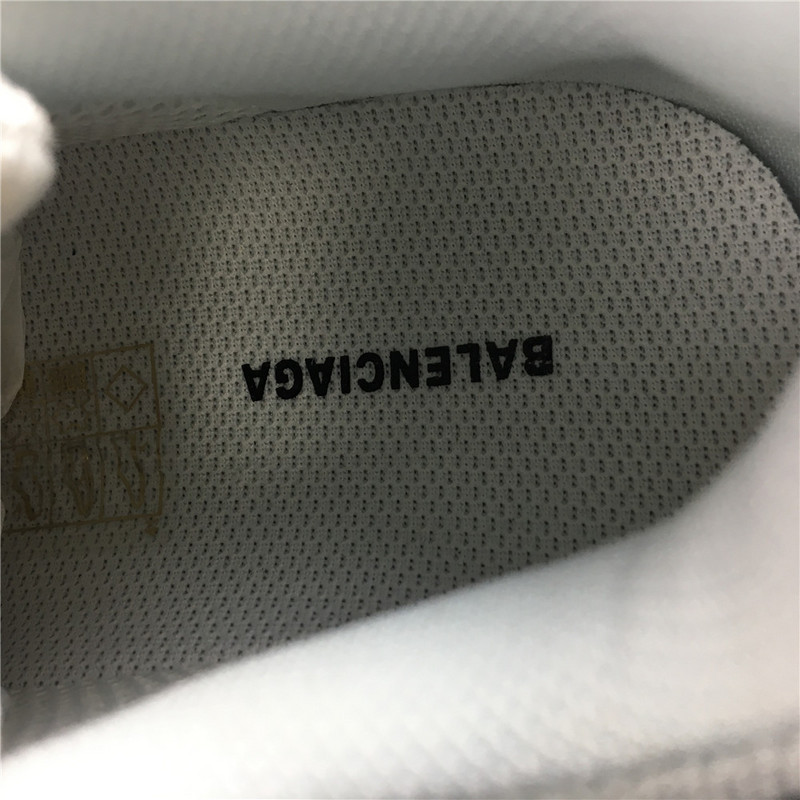 BLCG Triple S 544351-W09E1-1322