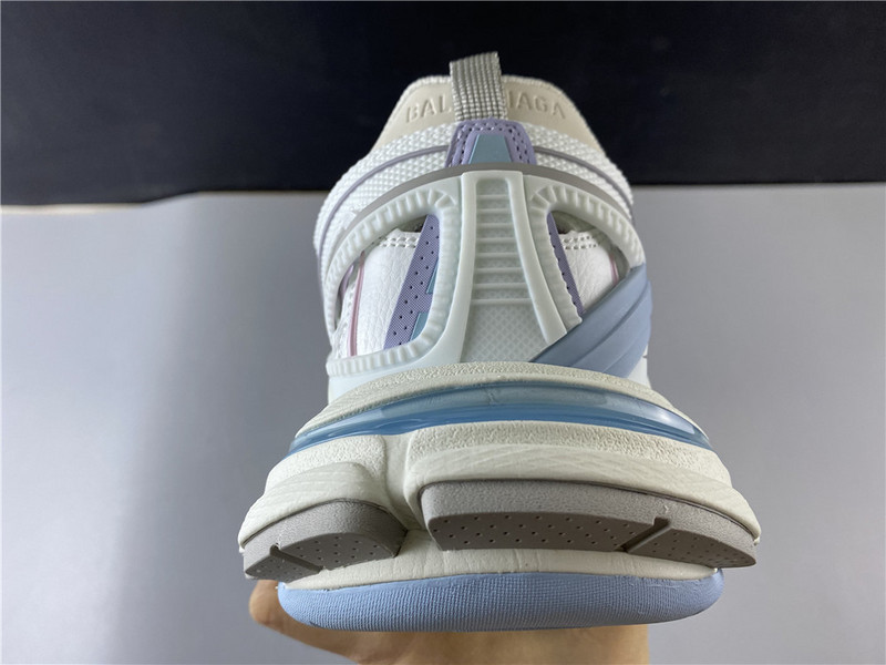 BLCG Track 2.0 568615-W2GN3-9045