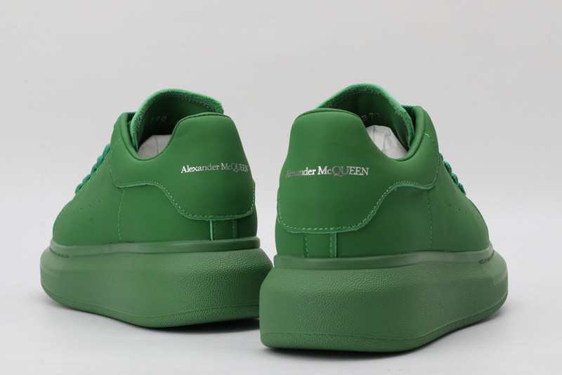 MQ Sneakers