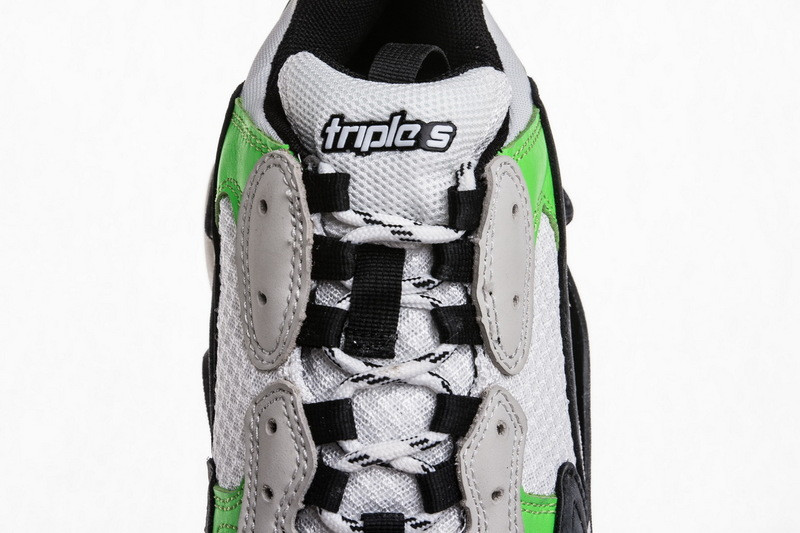 BLCG TRIPLE S 483513-W06E1