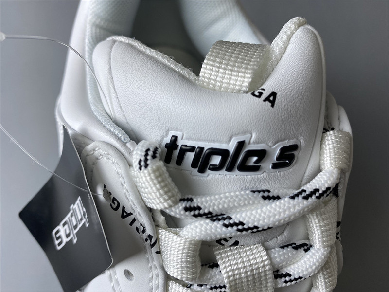 BLCG Triple S 524039-W09E1-2021