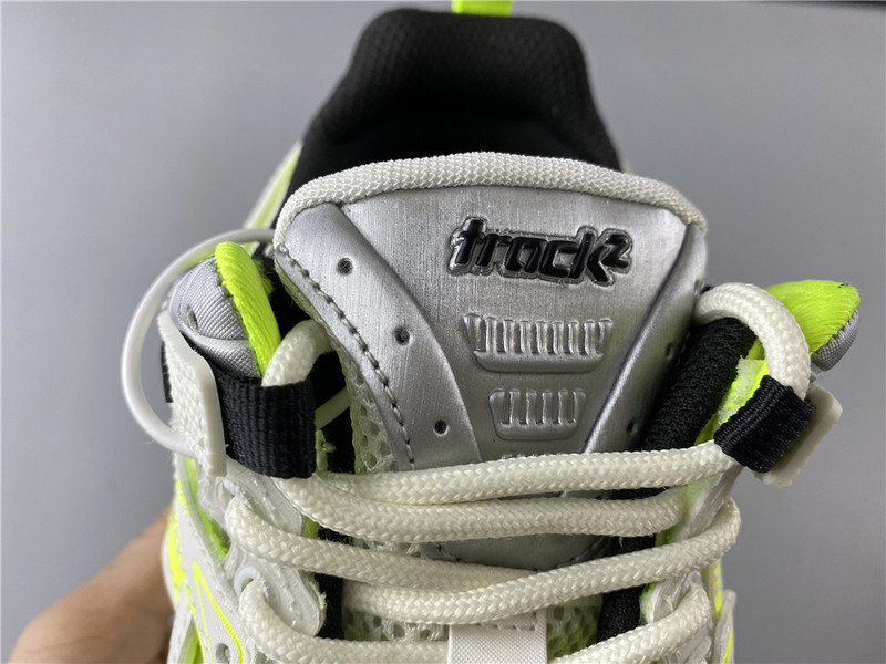 BLCG Track 2.0 568615-W2GN5-5819