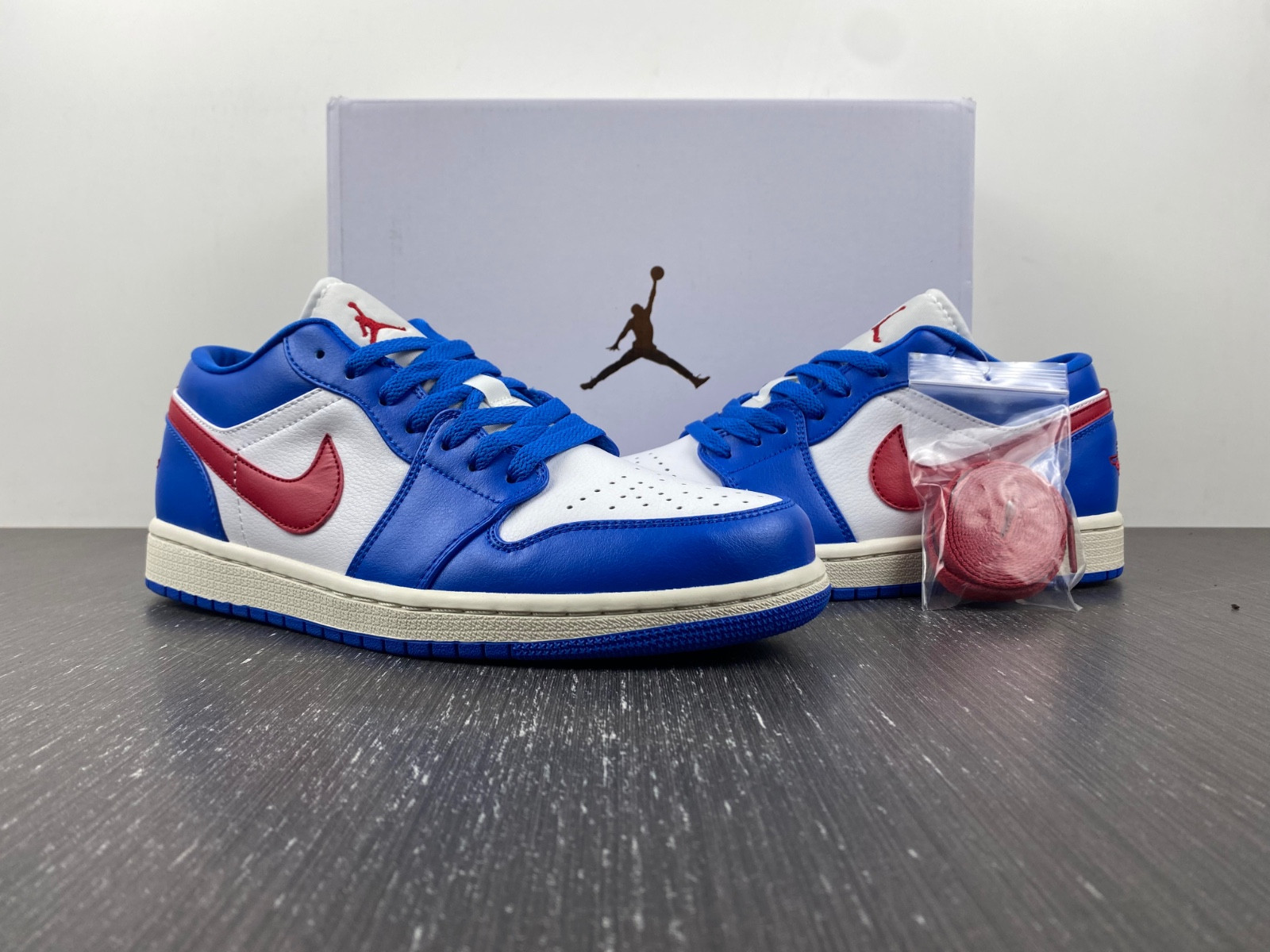 Air Jordan 1 Low “Sport Blue” DC0774-416